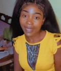 Dating Woman Cameroon to Yaoundé  : Melanie, 37 years